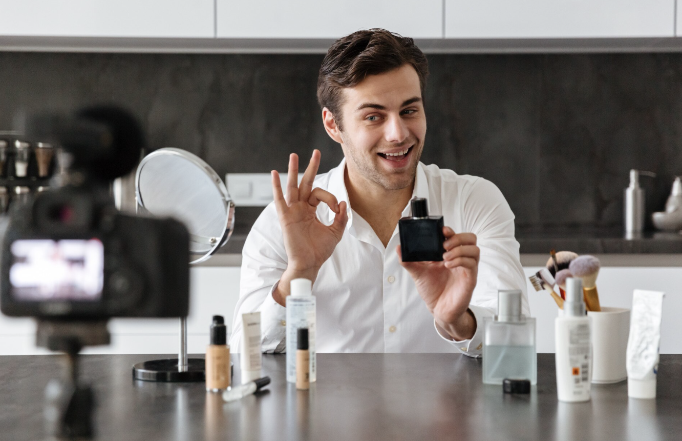 Inside the Modern Skincare Buyer How Smart Brands Succeed in an Intelligence Driven Market