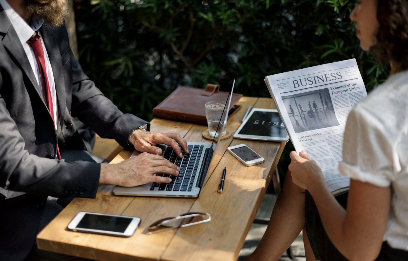 Winning the Digital Game A Practical Publishing Blueprint for Measurable Expansion