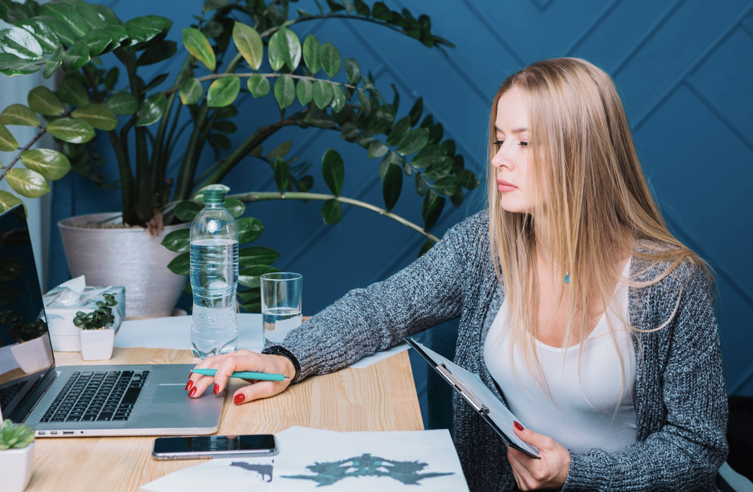 Ink to Income: How to Start a Profitable Blogging Business Without Guesswork