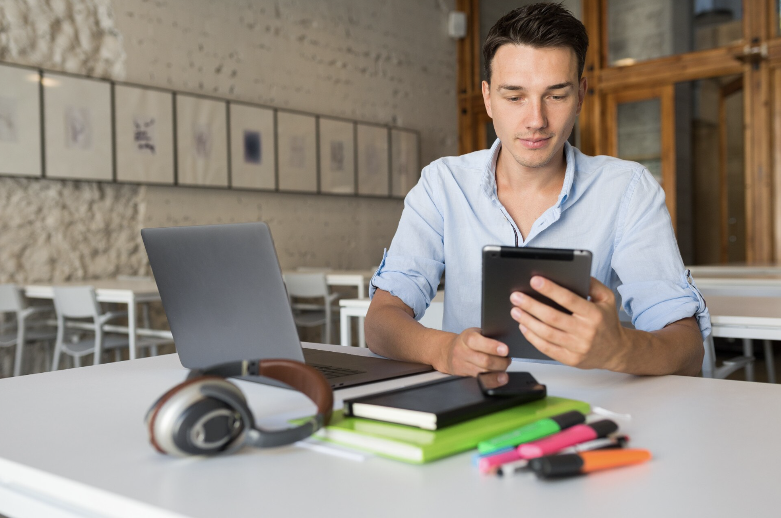 Smart Campus Mobile Tools 10 Essential Michigan Apps and the Design Lessons Behind Them