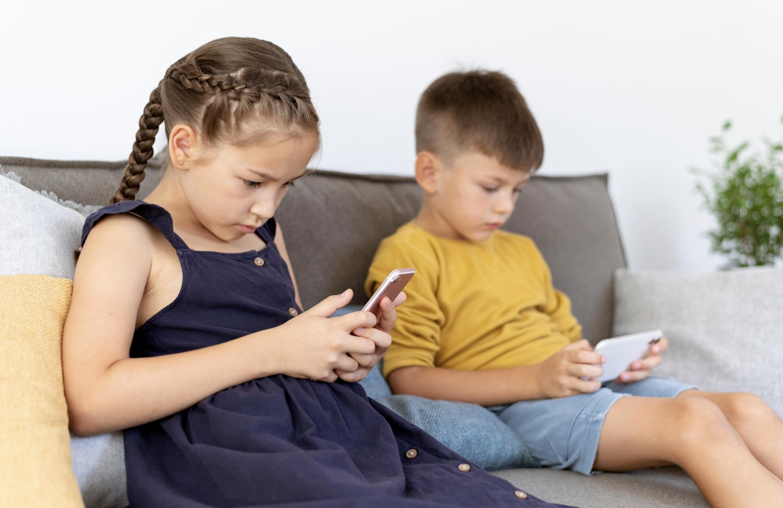 The Real Cost of Handing Smartphones to Children Too Soon